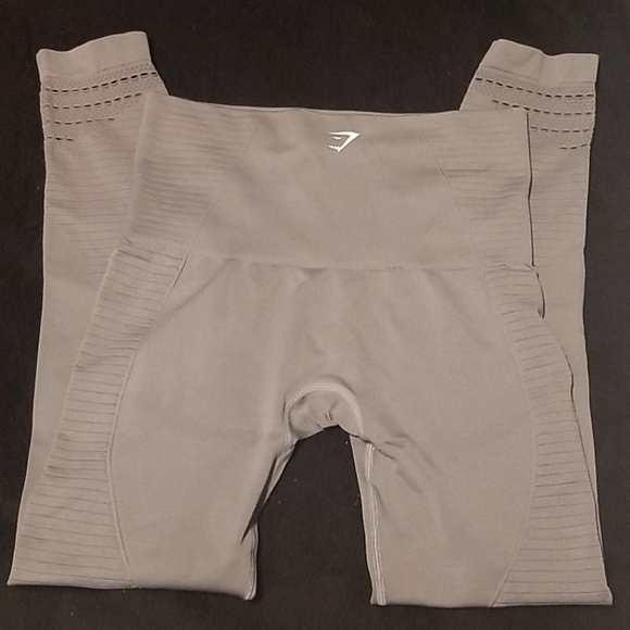 Gymshark grey seamless leggings - Picture 3 of 4